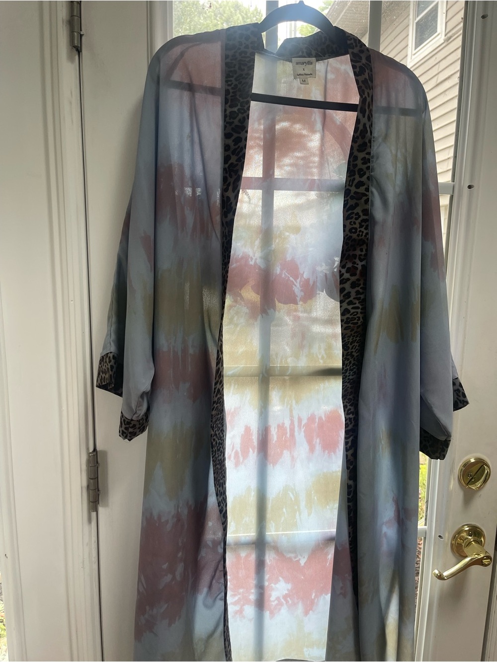 Amaryllis Lightweight Tie-Dye Kimono with Leopard Trim Med